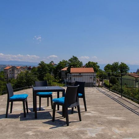 Apartments Teo Opatija Exteriör bild